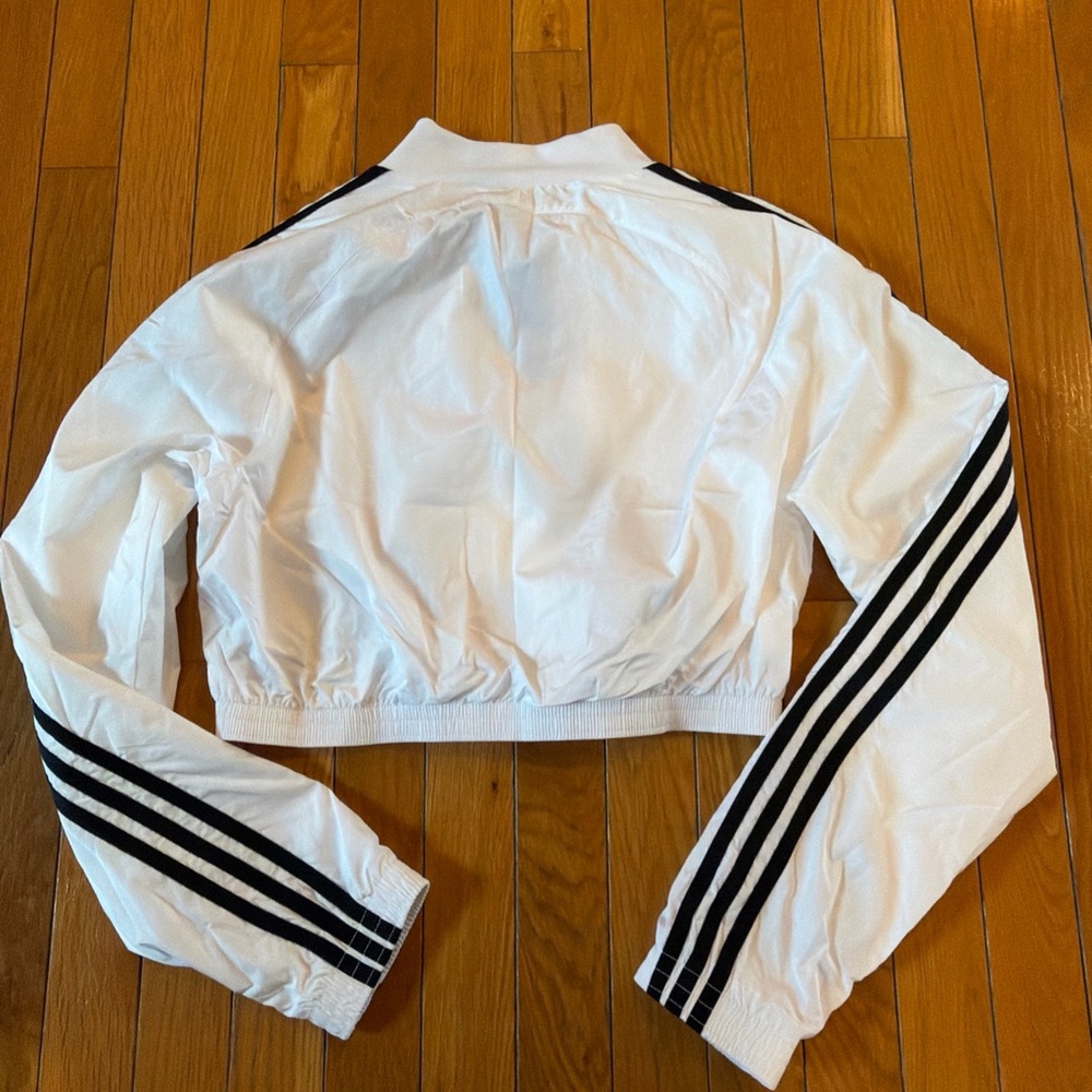 New NWT $85 Adidas Originals Women's M Adicolor Teamgeist Cropped Track Jacket - Picture 7 of 7